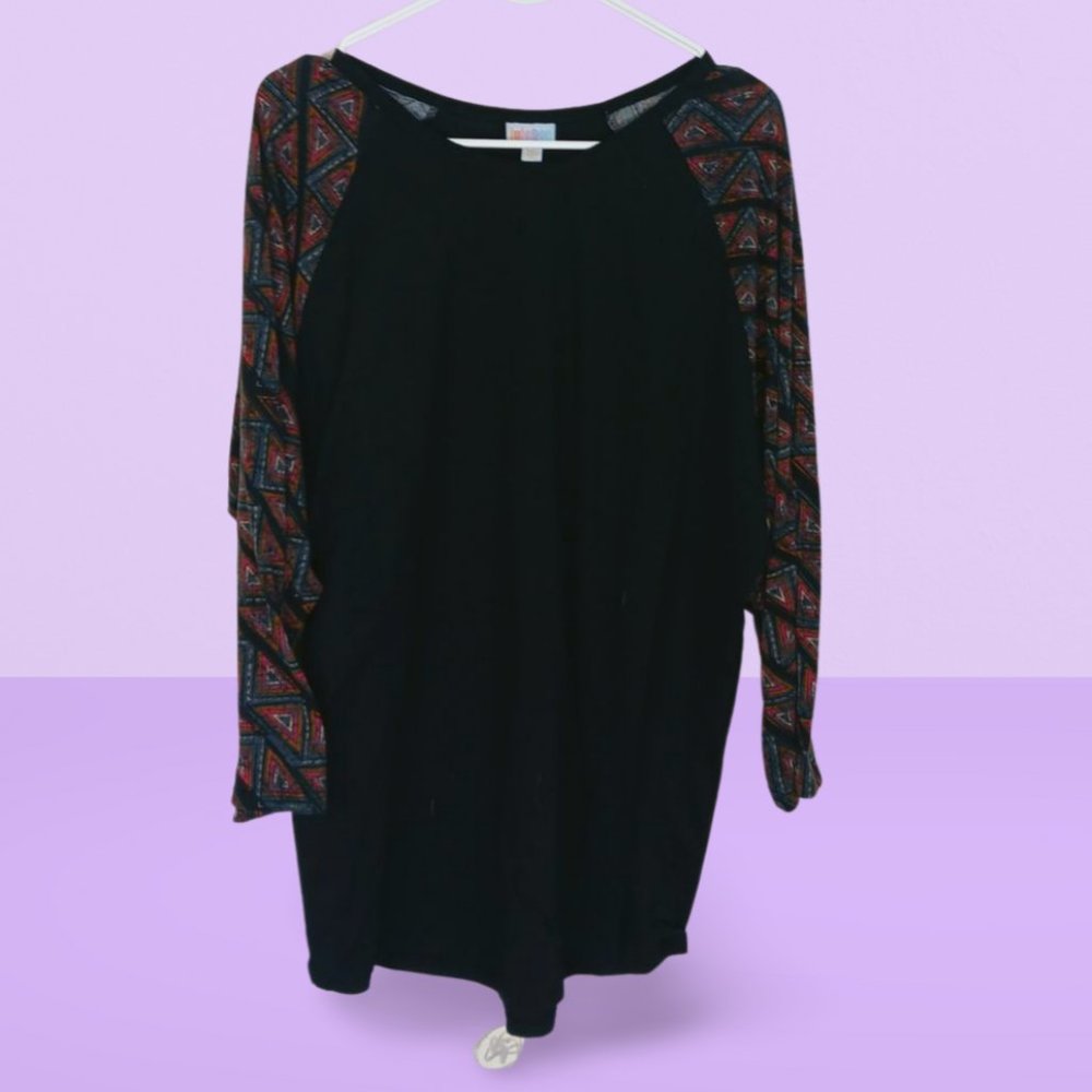 LulaRoe Randy 3/4 Sleeve Baseball Tee Black Azteck Design T-Shirt SZ 3XL......22